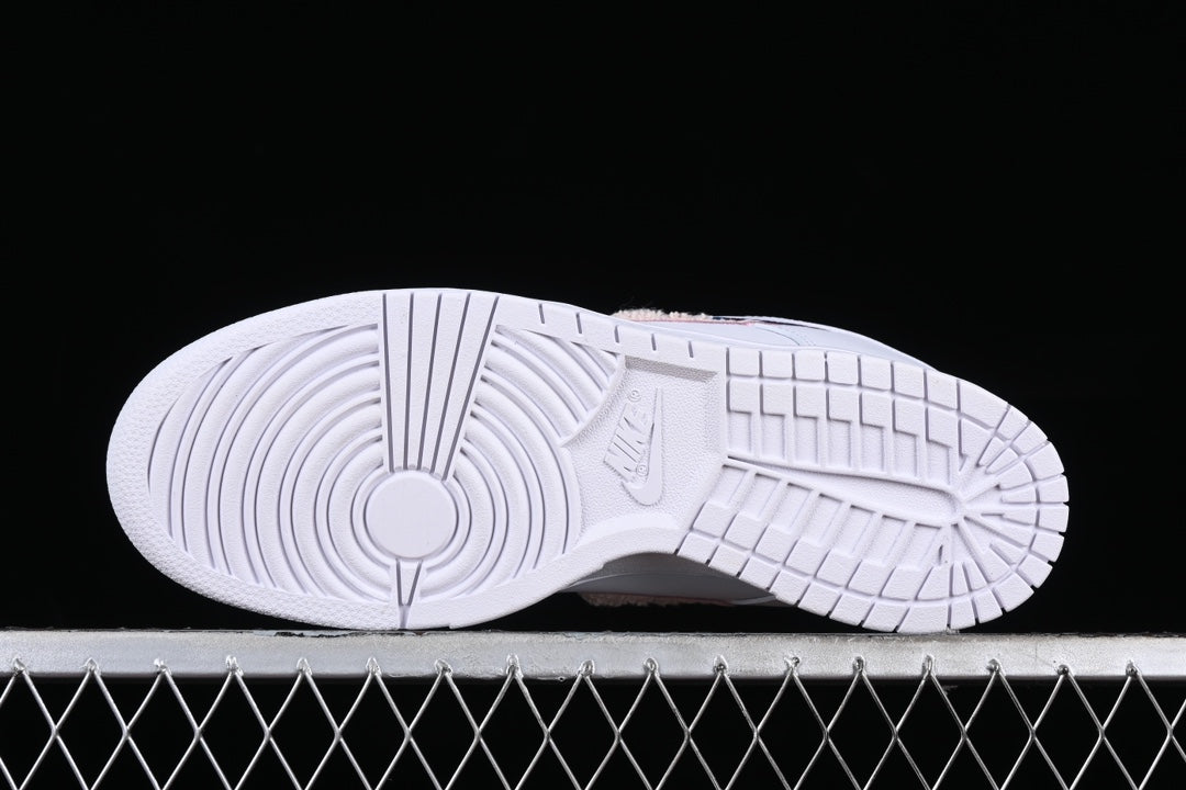 Nike SB Dunk Low Parra