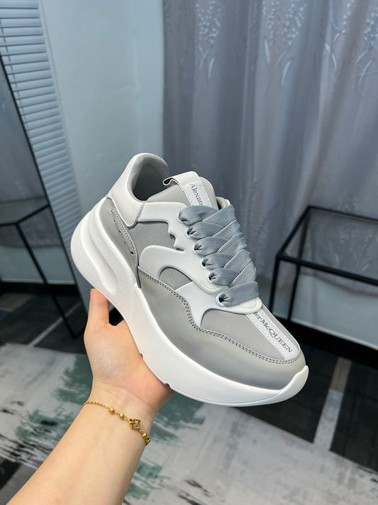 Alexander McQueen Oversized Runner White Grey
