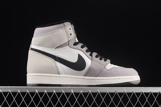 Jordan 1 Retro High Element Gore-Tex Light Bone