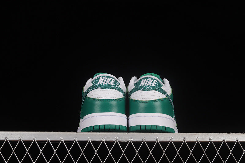 Nike Dunk Low Essential Paisley Pack Green