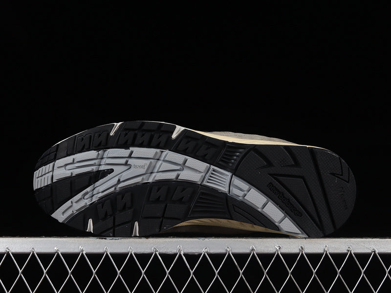 New Balance 991 MiUK JJJJound Grey Olive