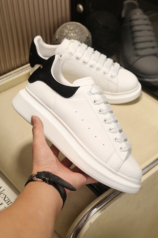 Alexander McQueen Oversized White Marfil Black