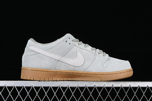 Nike SB Dunk Low Island Green Gum