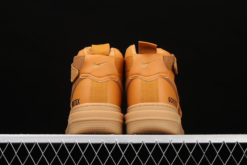 Nike Air Force 1 High Gore-Tex Boot Flax