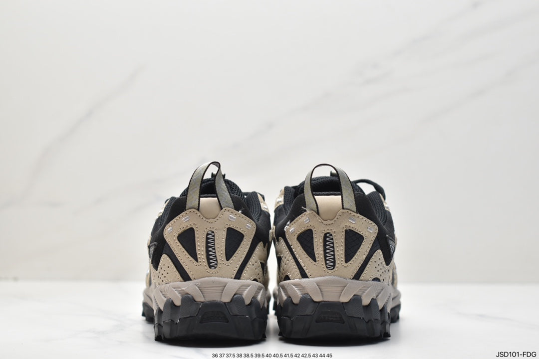 New Balance 610 Incubation Tan Black