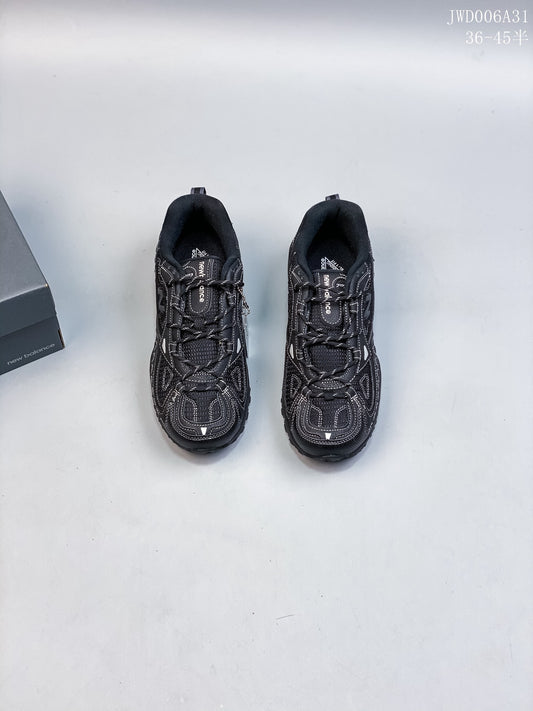 New Balance 703 Triple Black