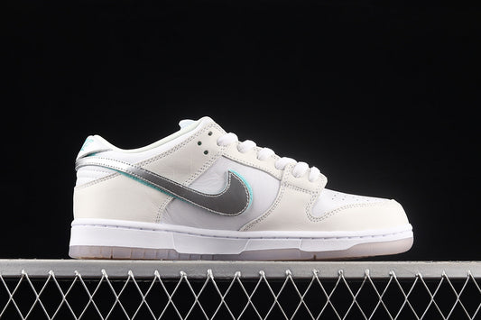 Nike SB Dunk Low Diamond Supply Co. White Diamond