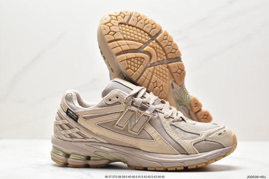 New Balance 1906R Cordura Desert Tan