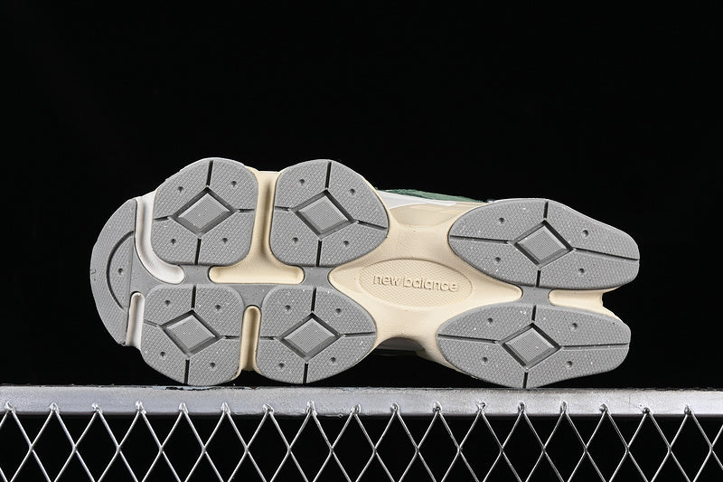 New Balance 9060 Nori