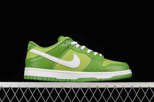 Nike Dunk Low Chlorophyll