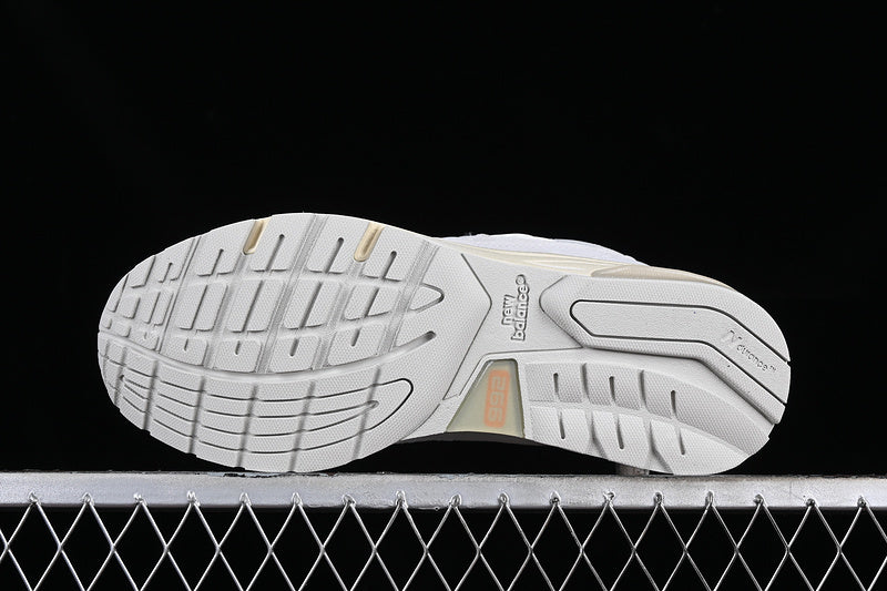 New Balance 992 White Silver