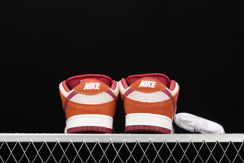 Nike SB Dunk Low Pro Dark Russet Cedar