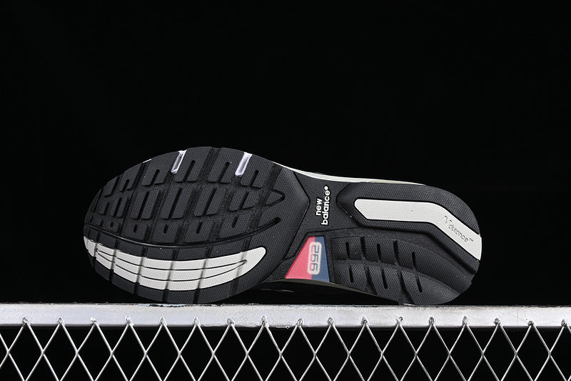 New Balance 992 Navy Grey