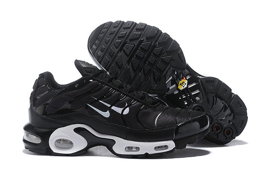 Nike Air Max Plus Overbranding Black