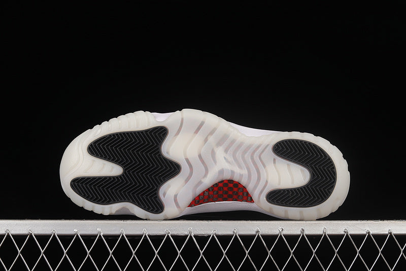 Jordan 11 Retro Low 72-10