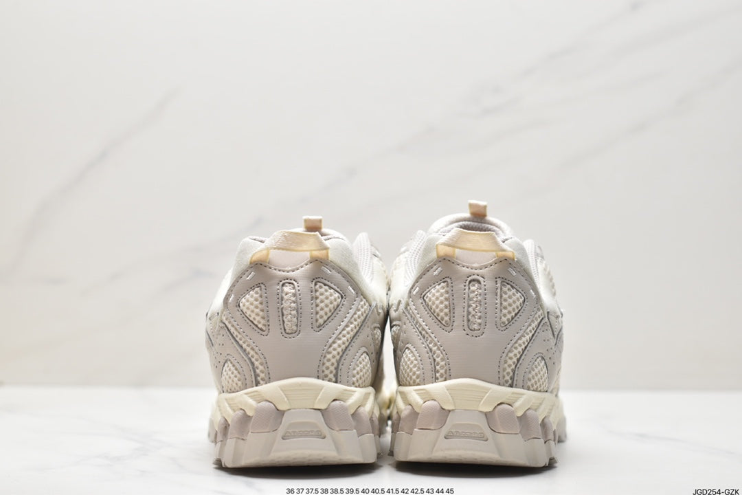 New Balance 610 Incubation Timberwolf Moonbeam