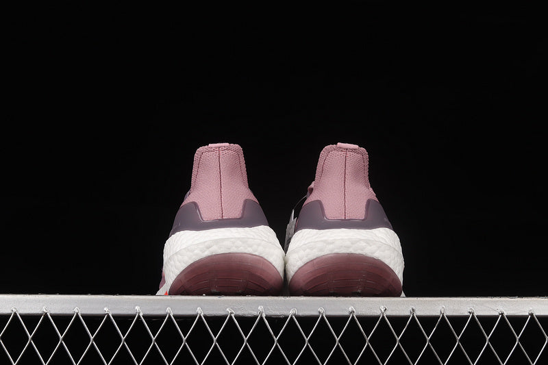 Adidas Ultra Boost 22 Magic Mauve
