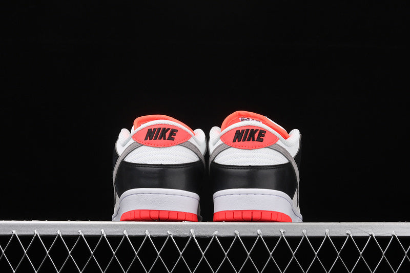 Nike SB Dunk Low Infrared Orange Label