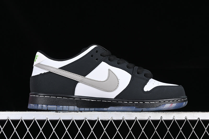 Nike SB Dunk Low Staple Panda Pigeon