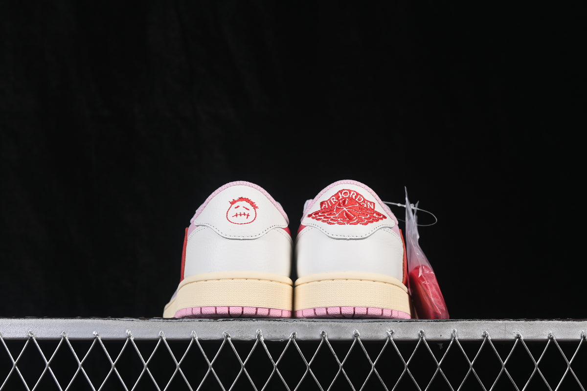 Jordan 1 Retro Low Travis Scott Sail Tropical Pink