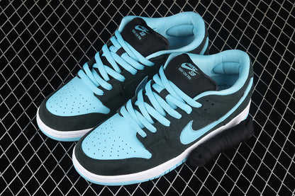 Nike SB Dunk Low Clear Jade
