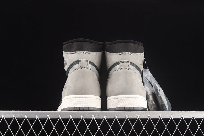 Jordan 1 Retro High Element Gore-Tex Black Particle Grey