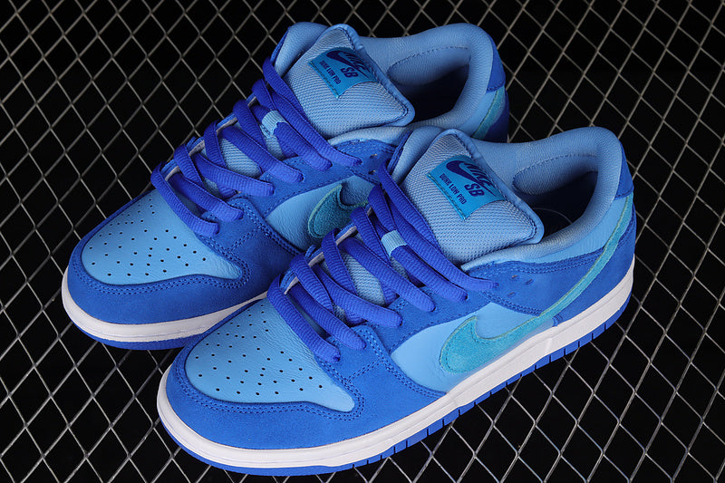 Nike SB Dunk Low Blue Raspberry
