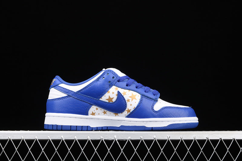 Nike SB Dunk Low Supreme Stars Hyper Royal