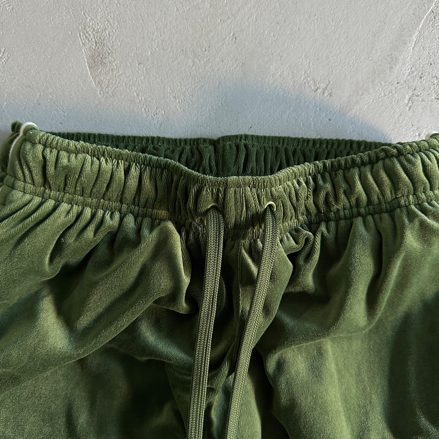 Corteiz VVS Velour Bottoms Green