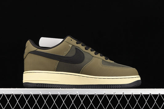 Nike Air Force 1 Low Undefeated Ballistic Dunk vs AF1