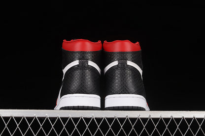 Jordan 1 Retro High Satin Snake Chicago