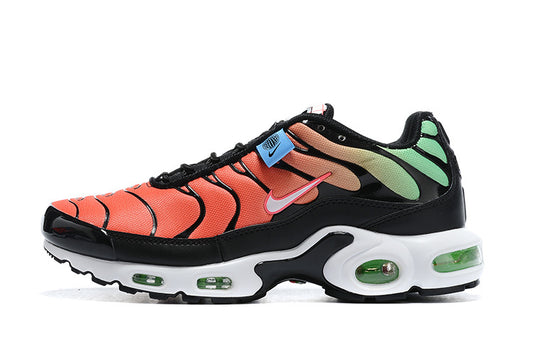 Nike Air Max Plus Worldwide Pack Crimson Green