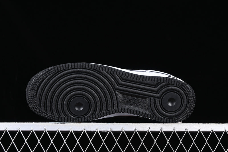Nike Air Force 1 Low '07 White Black Outline Swoosh