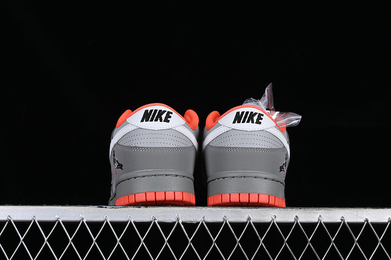 Nike SB Dunk Low Staple NYC Pigeon